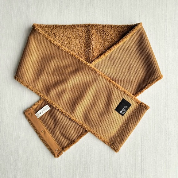 LULULEMON Customizable Snap Skinny Fleece Scarf OS Camel Brown Gorpcore Casual - Picture 3 of 16